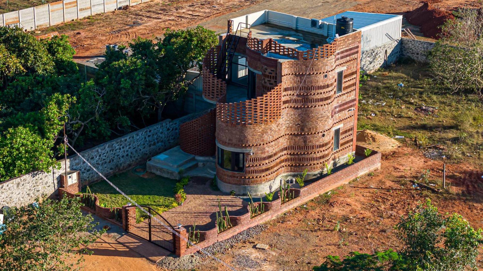 Pool Villa-House Of The Dancing Cactus Pondicherry Bagian luar foto
